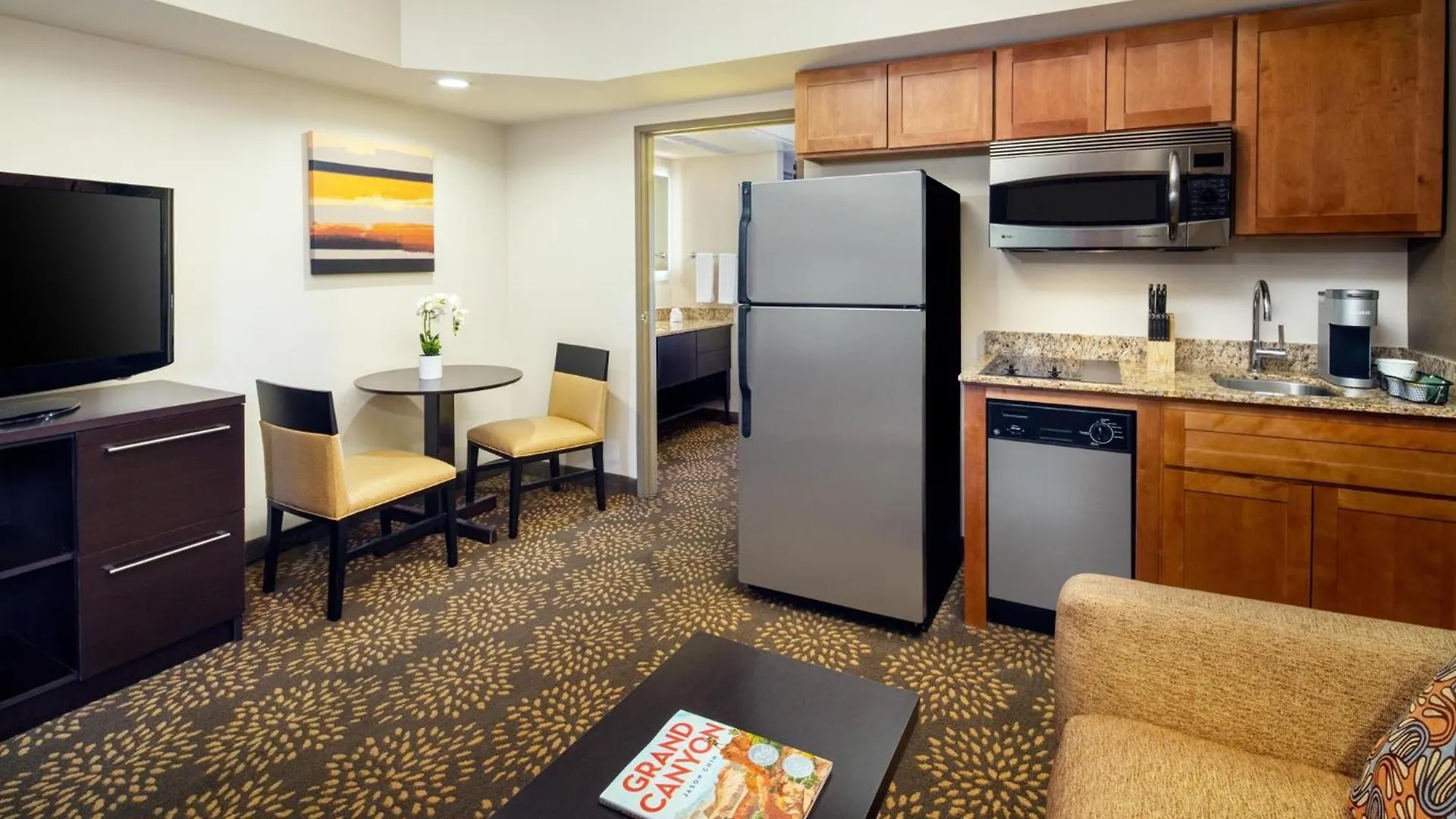 Hotel Holiday Inn And Suites Phoenix Airport North By Ihg