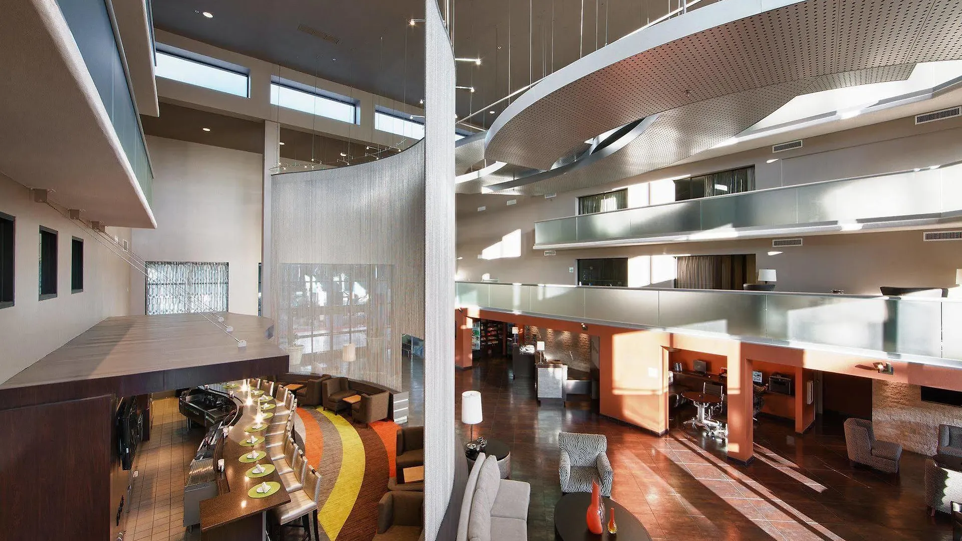 *** Hotel Holiday Inn And Suites Phoenix Airport North By Ihg United States